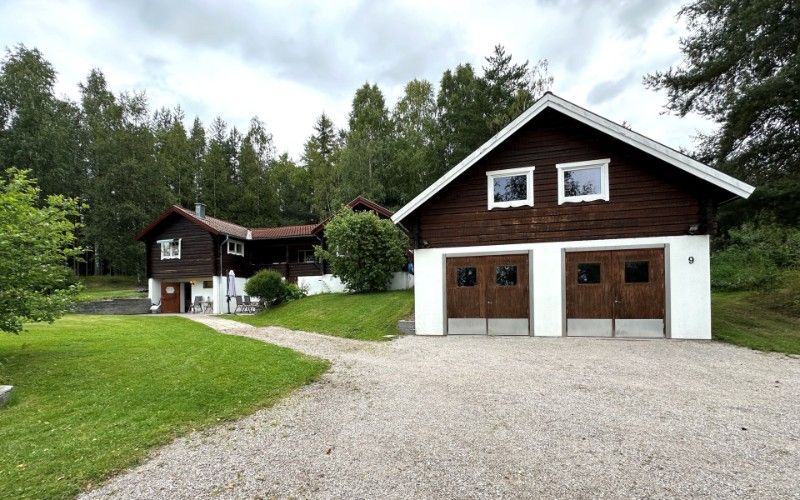 30. Reparera eternittak byta rotskadade vindskivor