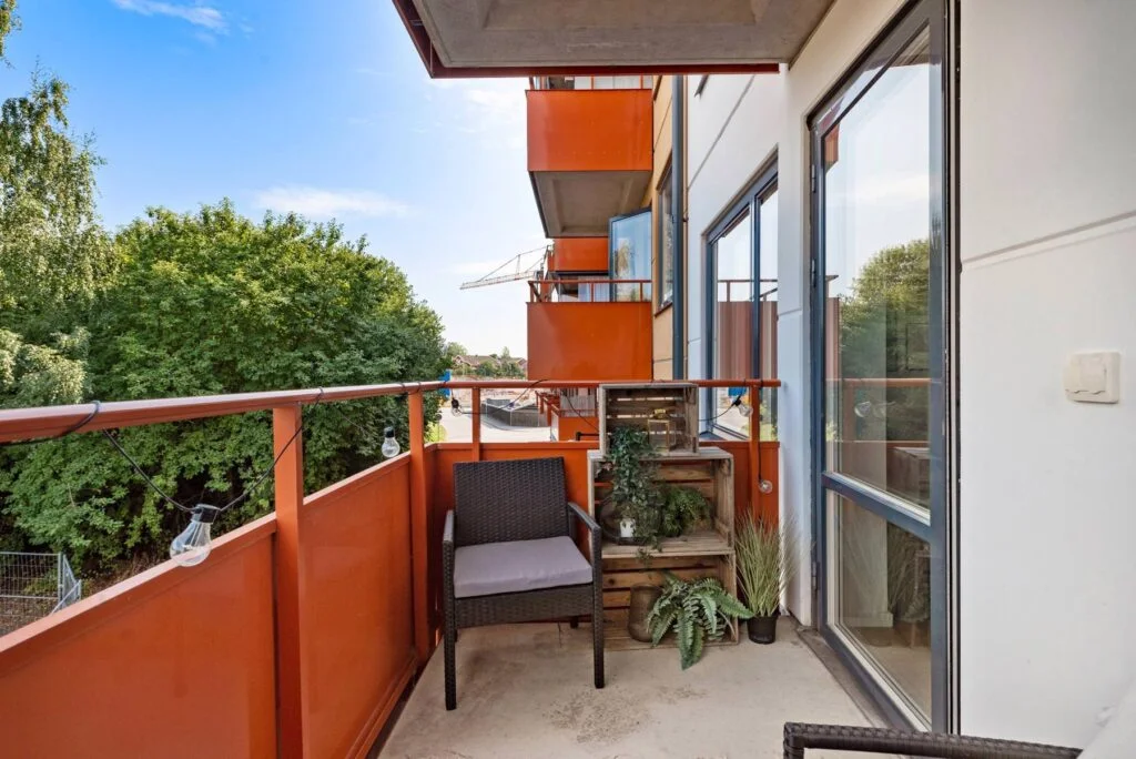 4. Sta╠elpelare renoverad till BRF 1024x684